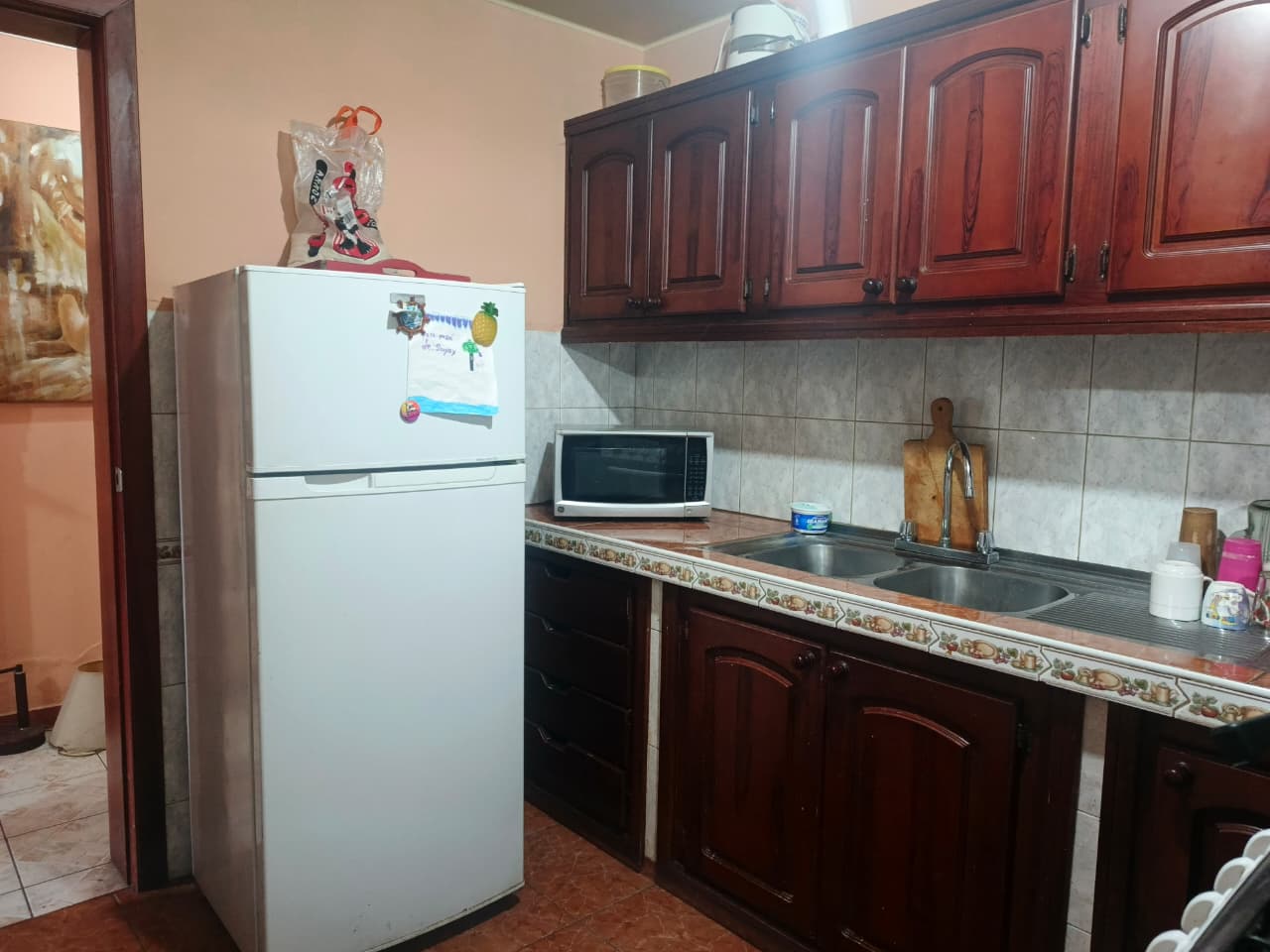 WhatsApp Image 2025-12-16 at 10.20.16 PM (4) Amplia Casa en Venta en Puengasí | 6 Habitaciones | Sector Puente Amarillo