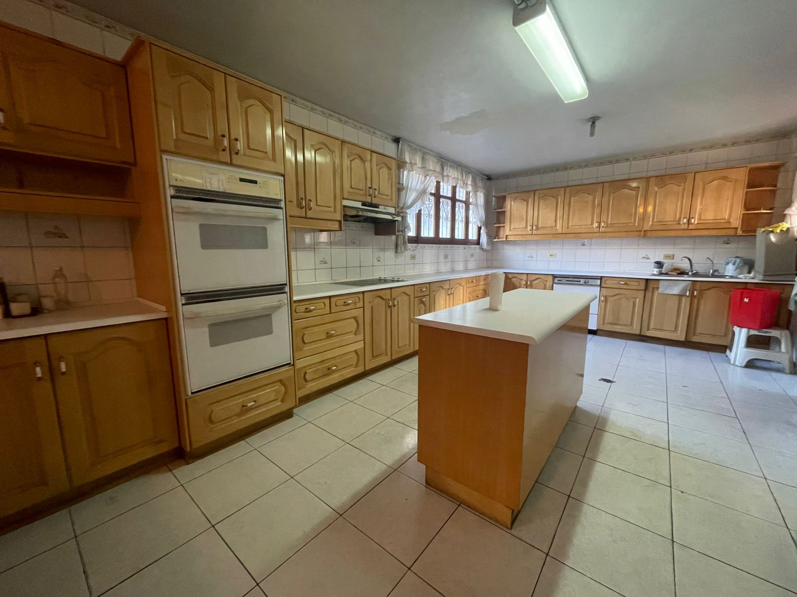WhatsApp Image 2026-05-15 at 14.15.28 (3) Terreno en Venta en La Floresta Quito | Propiedad para Proyecto Inmobiliario o Inversión Premium