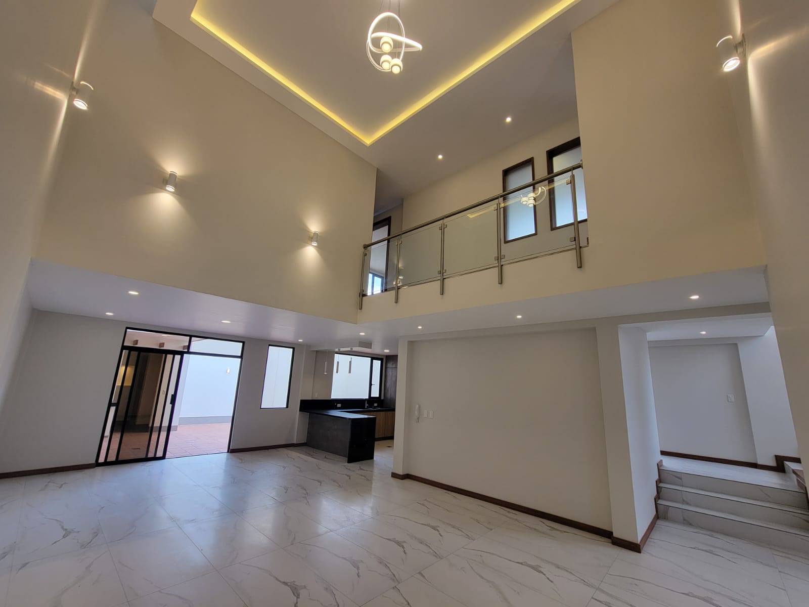 WhatsApp Image 2026-05-28 at 1.12.35 PM (22) VENDO CASA DE LUJO EN LOS CHILLOS