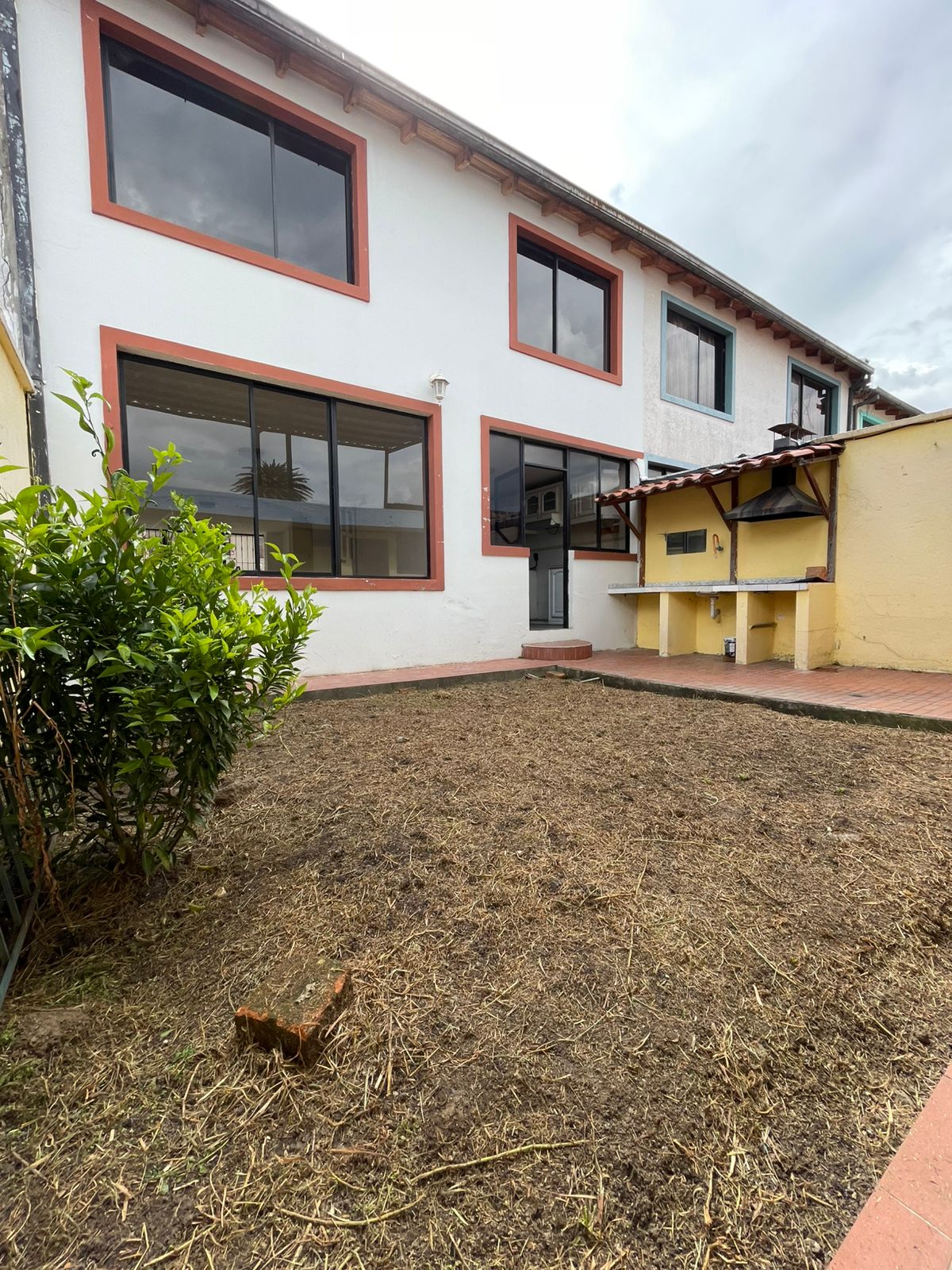 WhatsApp Image 2026-06-08 at 23.14.15 (4) Casa en Venta en Sangolquí | Conjunto Privado El Prado | 182 m² de Construcción | Excelente Ubicación