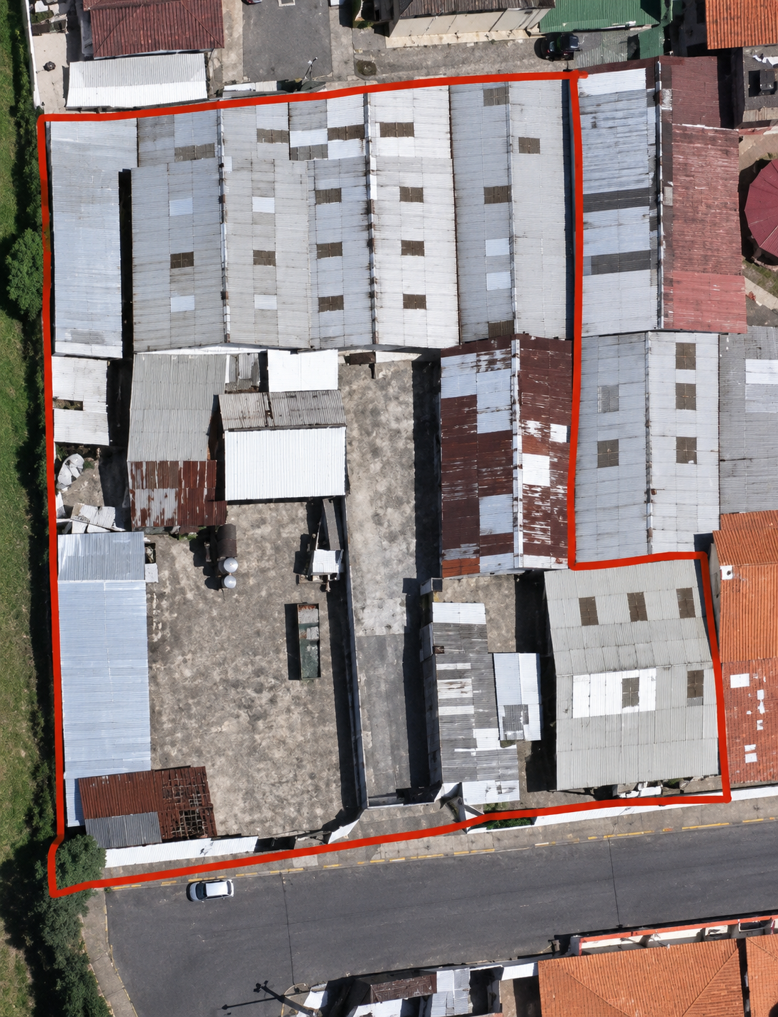 terreno en venta en Alangasí (2) Terreno en Venta en Alangasí, Valle de Los Chillos para Proyecto Inmobiliario y Comercial