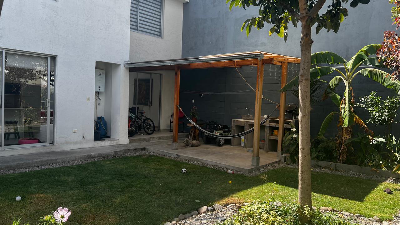 WhatsApp Image 2026-08-16 at 2.26.29 PM (9) VENDO BONITA CASA EN SANGOLQUI DENTRO DE URBANIZACION CERRADA