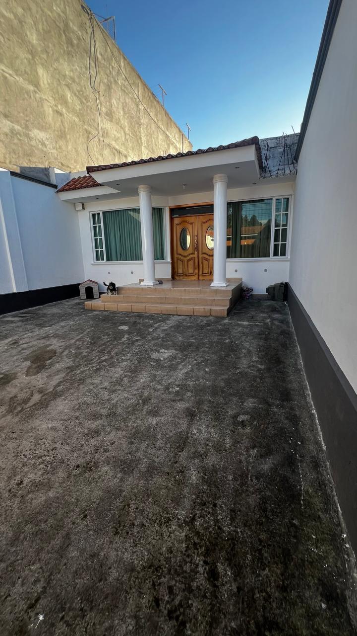WhatsApp Image 2026-08-16 at 2.51.02 PM (1) Casa independiente en venta en Sangolquí | $119.000