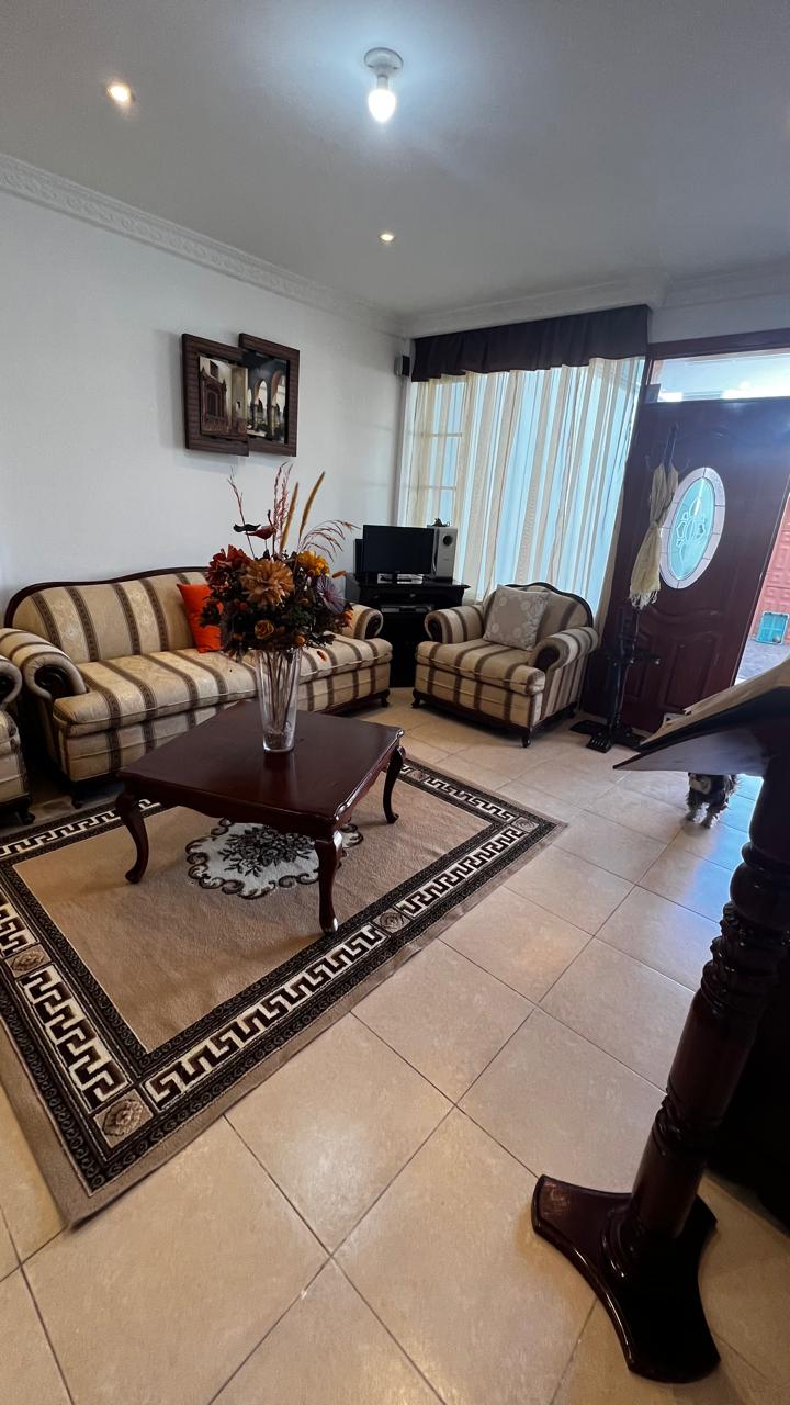 WhatsApp Image 2026-08-16 at 2.51.02 PM (4) Casa independiente en venta en Sangolquí | $119.000