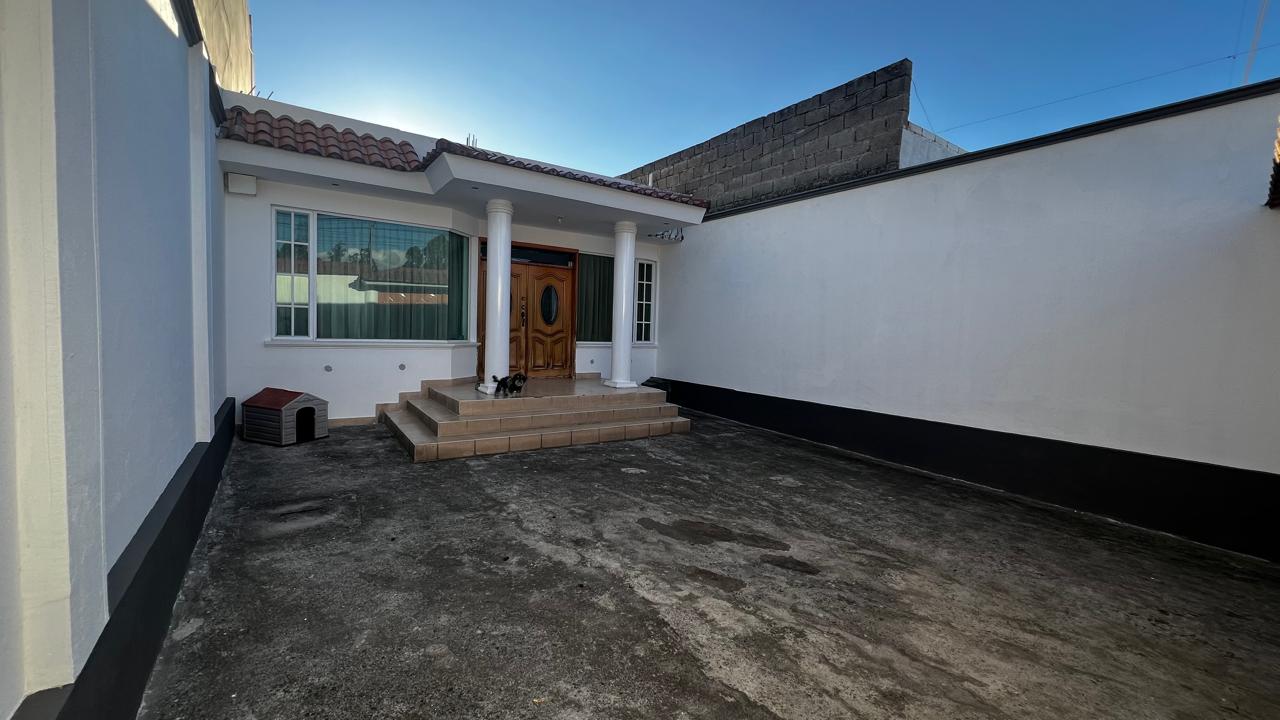 WhatsApp Image 2026-08-16 at 2.51.02 PM Casa independiente en venta en Sangolquí | $119.000