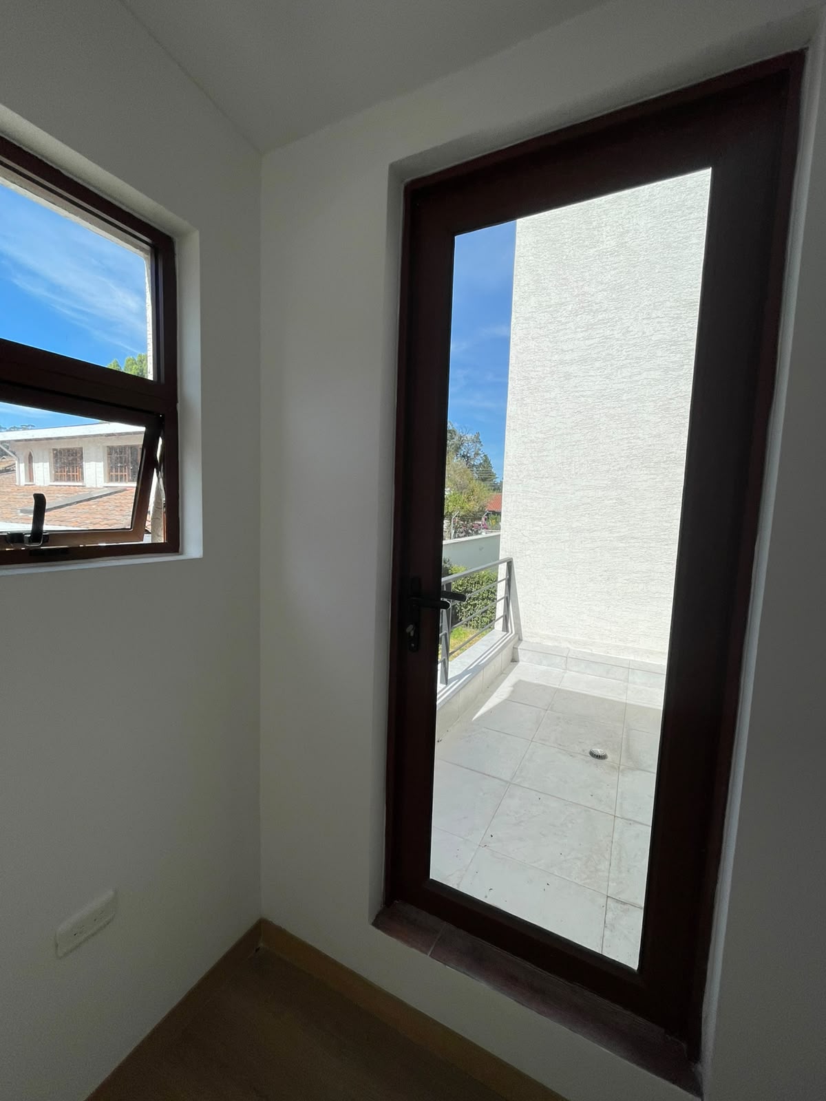 casa en el Valle de los Chillos (2) Casa nueva en venta en Sangolquí de 4 dormitorios | $142.500